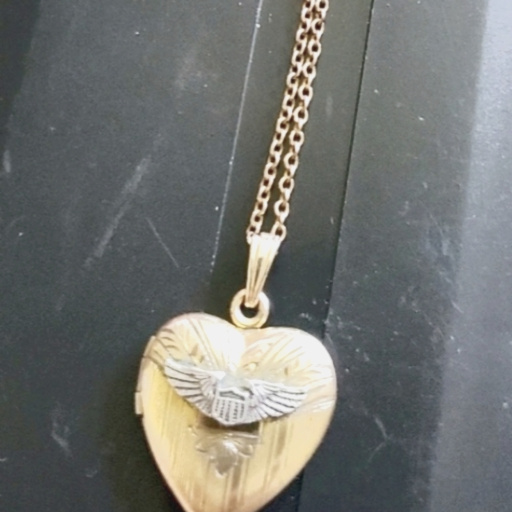 🌻SALE🌻VINTAGE NECKLACE - Picture 2 of 6